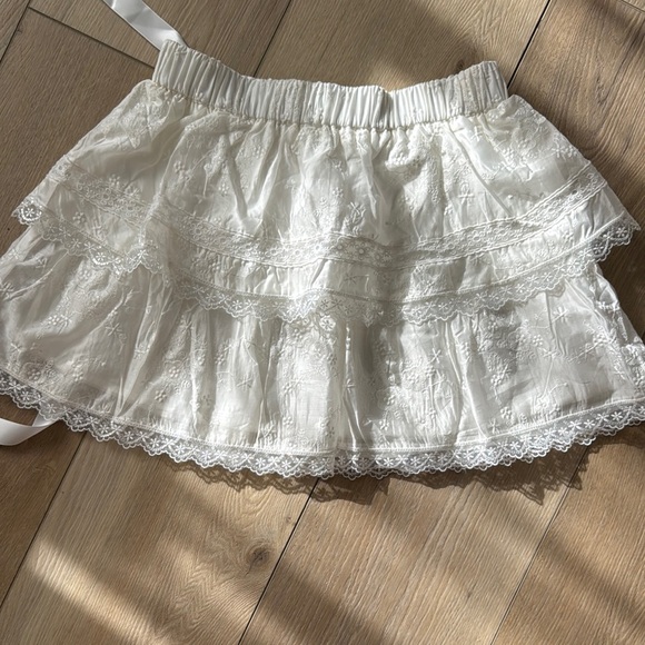 Beans new! Kestan White Lace Skirt - Picture 3 of 3